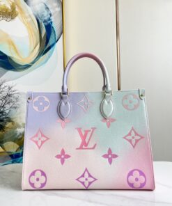 LOUIS VUITTON Bag