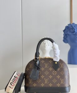 LOUIS VUITTON Bag