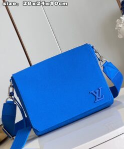 LOUIS VUITTON Bag