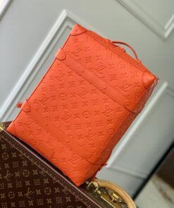 LOUIS VUITTON Backpack