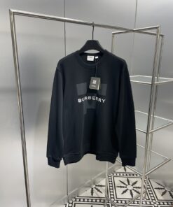 BURBERRY Sweatshirt