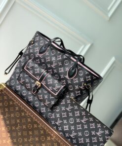 LOUIS VUITTON Bag