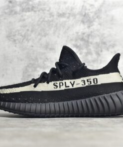 YEEZY BOOST 350