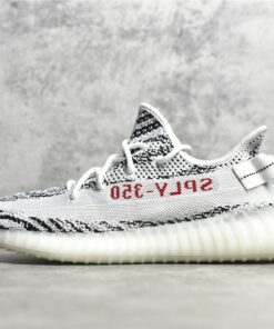 YEEZY BOOST 350