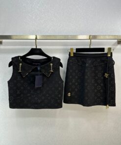 LOUIS VUITTON Set