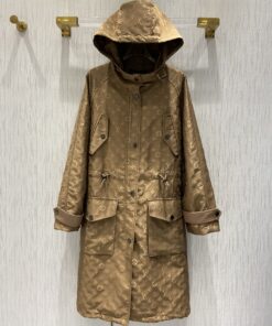 LOUIS VUITTON Coat